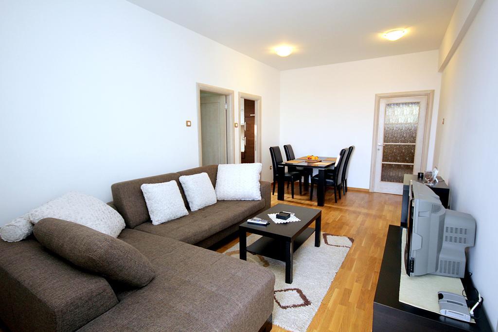 Apartments Draskovic Mirista Petrovac Luaran gambar